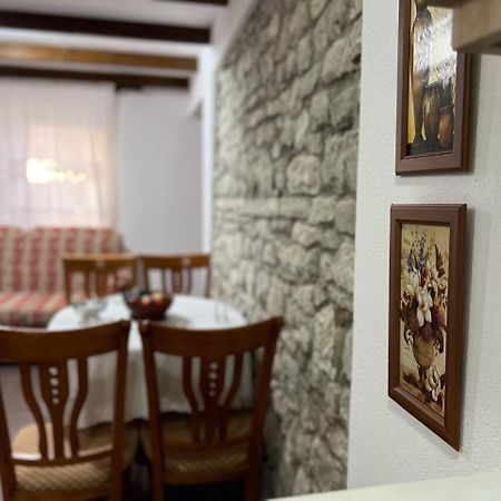 Pjetri House Hotel Berat Eksteriør billede