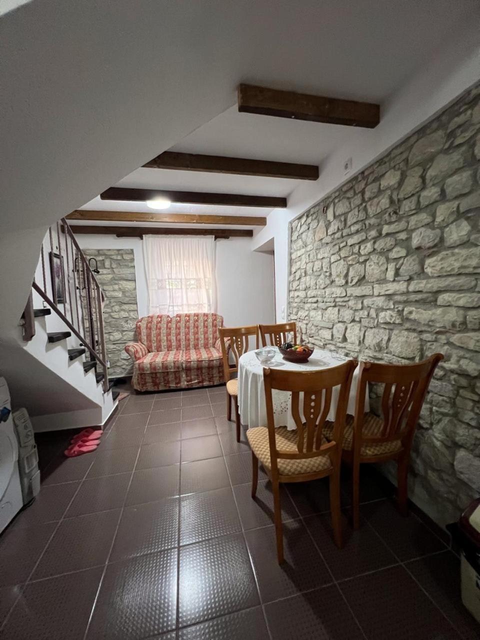 Pjetri House Hotel Berat Eksteriør billede