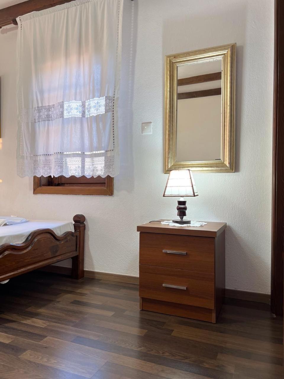 Pjetri House Hotel Berat Eksteriør billede