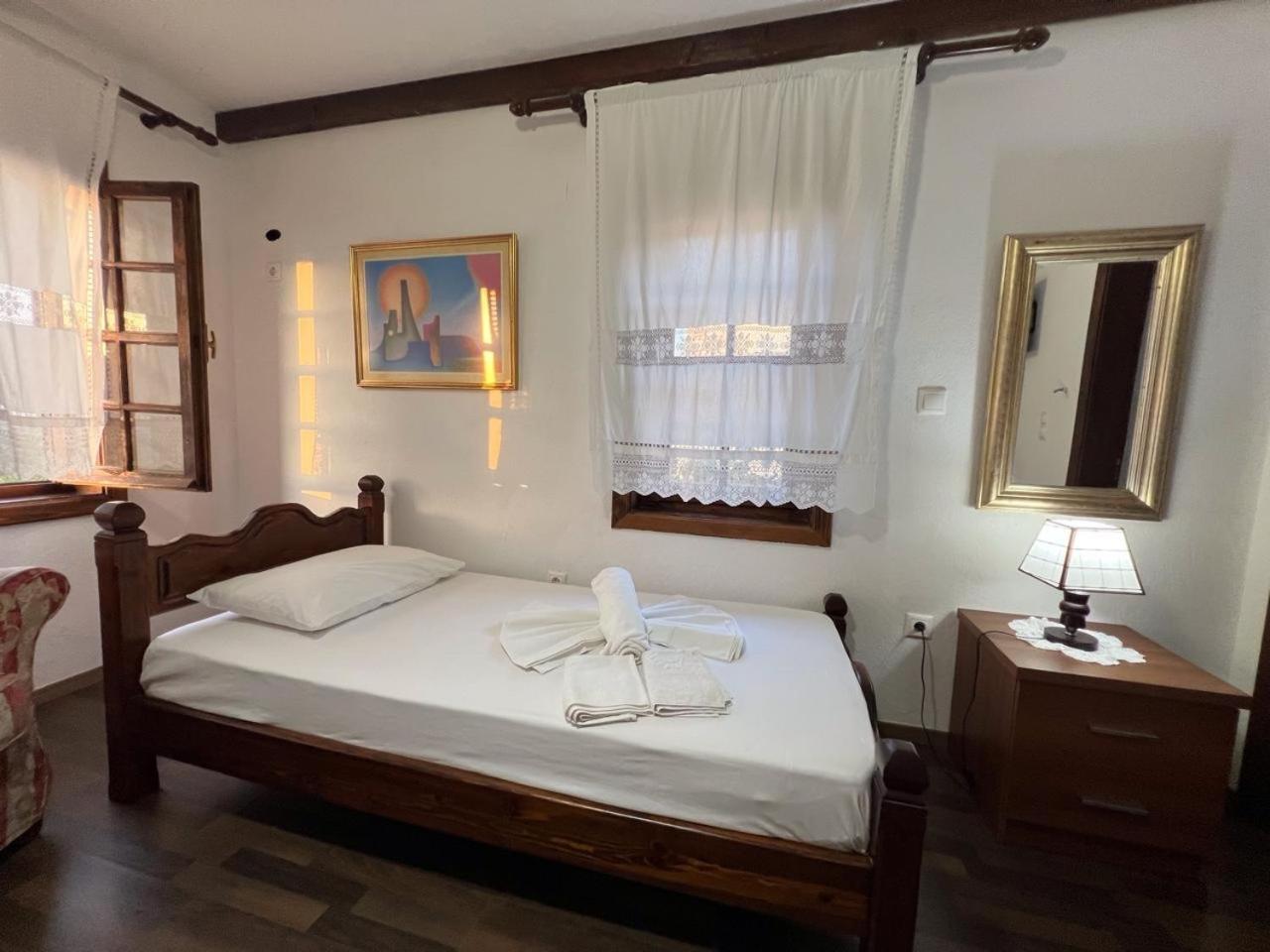 Pjetri House Hotel Berat Eksteriør billede